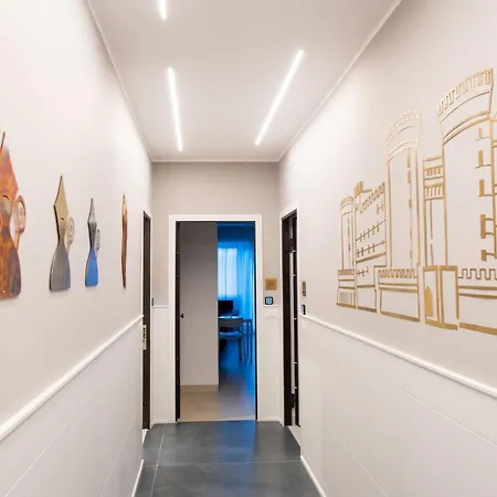 Center - E Apartmán