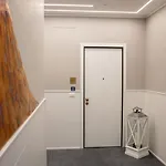 Center - E * Неаполь