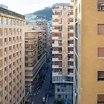 Center - E Апартаменты