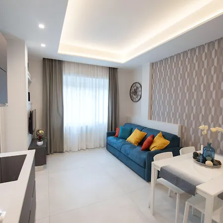 Center - E Appartamento *