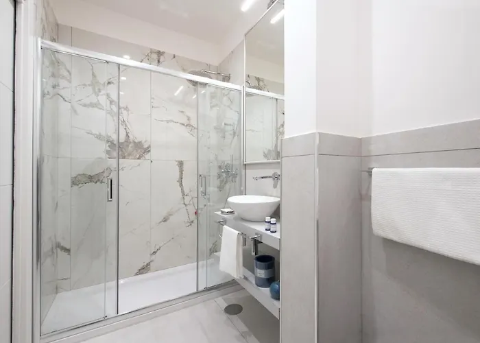 Center - E Appartement *