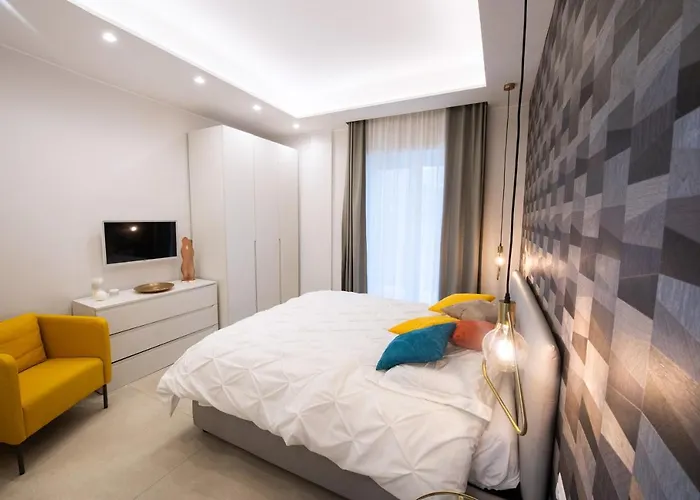 Center - E Appartement *