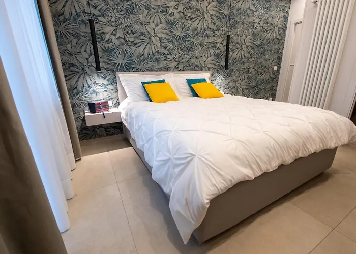 Center - E Appartement